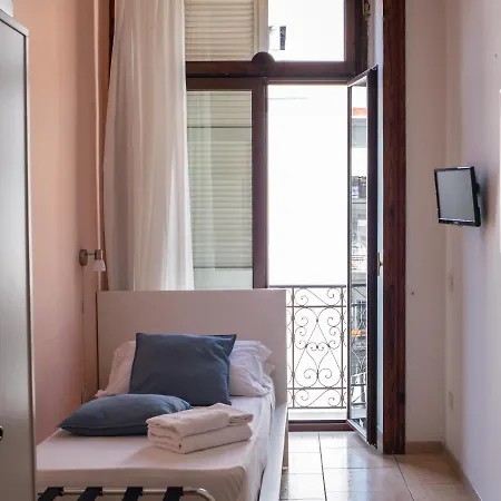 Vico 22 Rooms Napoli Exterior photo
